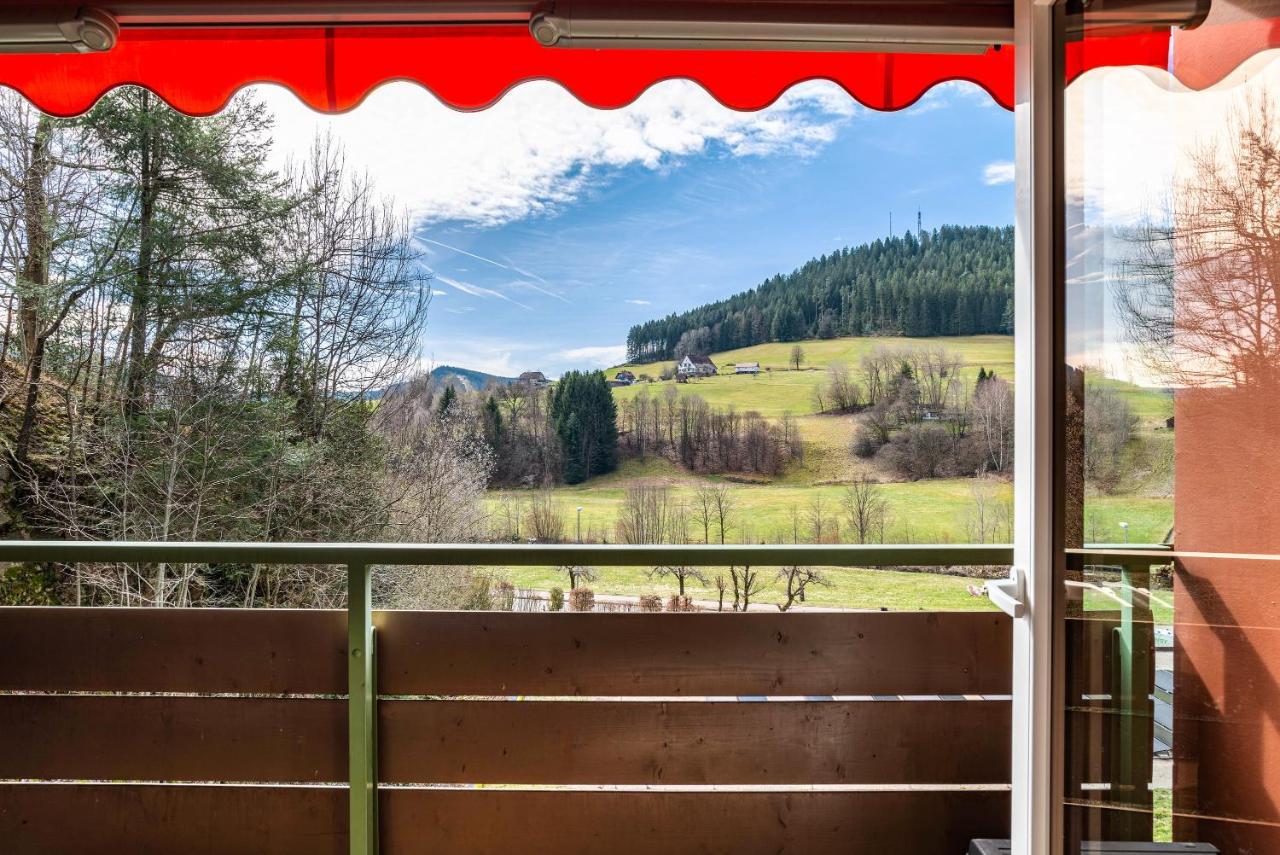 Appartement Schwarzwald Woelkchen à Baiersbronn Extérieur photo